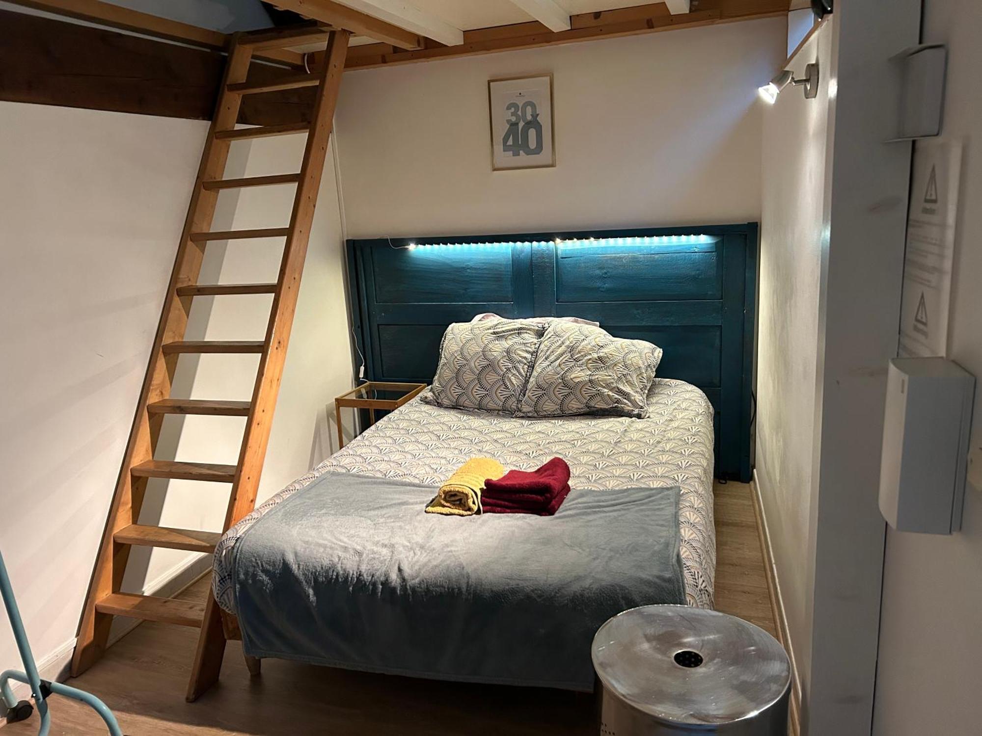 Le Saint-Lazare Appartement Au Calme Intra Muros Avignon Exterior photo